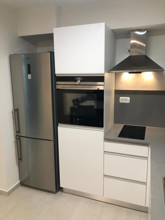 Buchman Apartment Near Center Modi'in Buitenkant foto